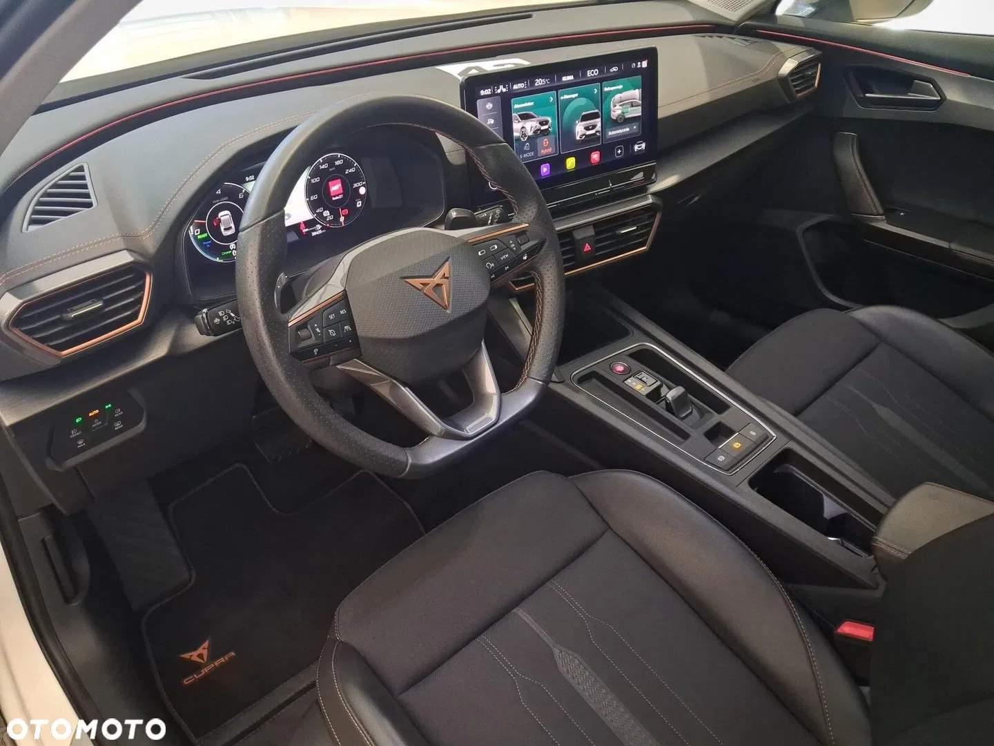2022 Cupra Formentor 1.4 e-Hybrid DSG, photograph 11