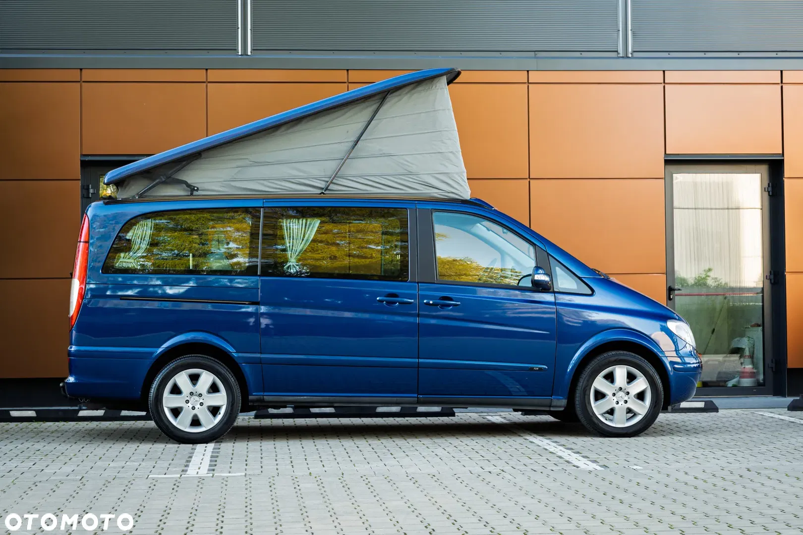 2004 Mercedes-Benz Viano 3.5 lang Automatik Fun Activity, photograph 4