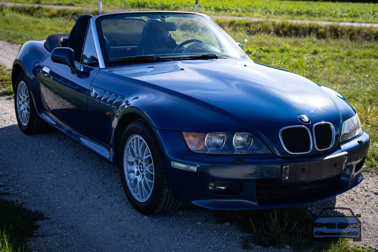2001 BMW Z3 Z3 Roadster 2.2i # 2. Hand # Topasblau, photograph 4