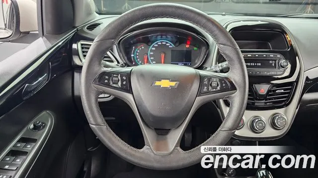 ChevroletGMDaewoo Spark Premier — photo 1 of 34