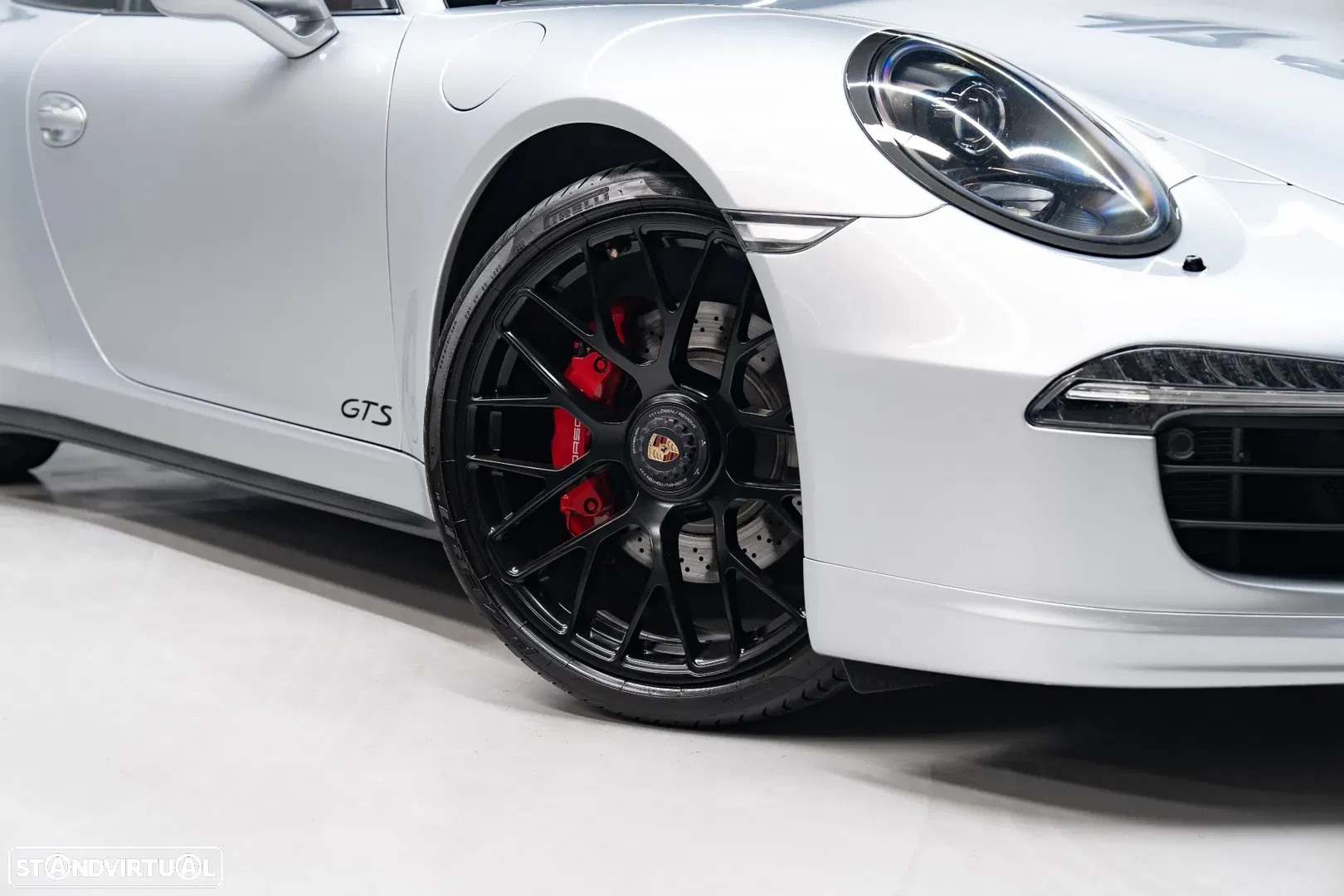 2015 Porsche 911 (Todos) Carrera 4 GTS PDK, photograph 4