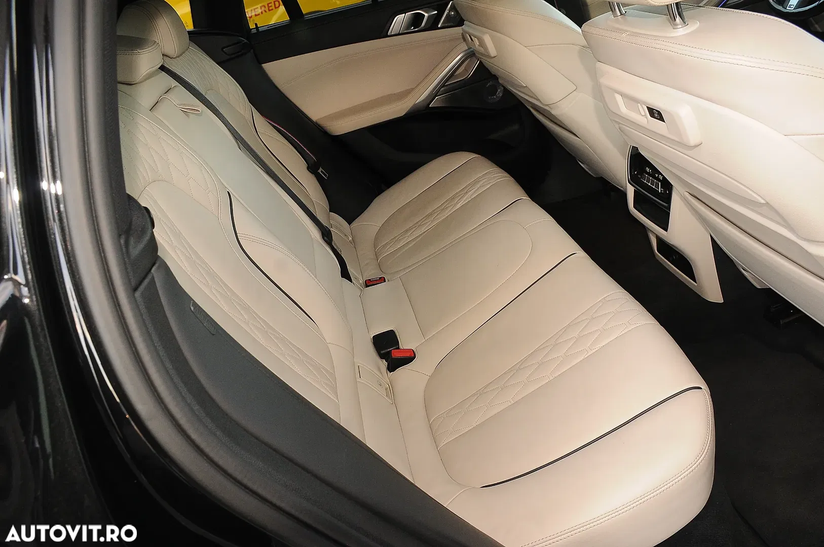 2023 BMW X6 M M50i, photograph 8