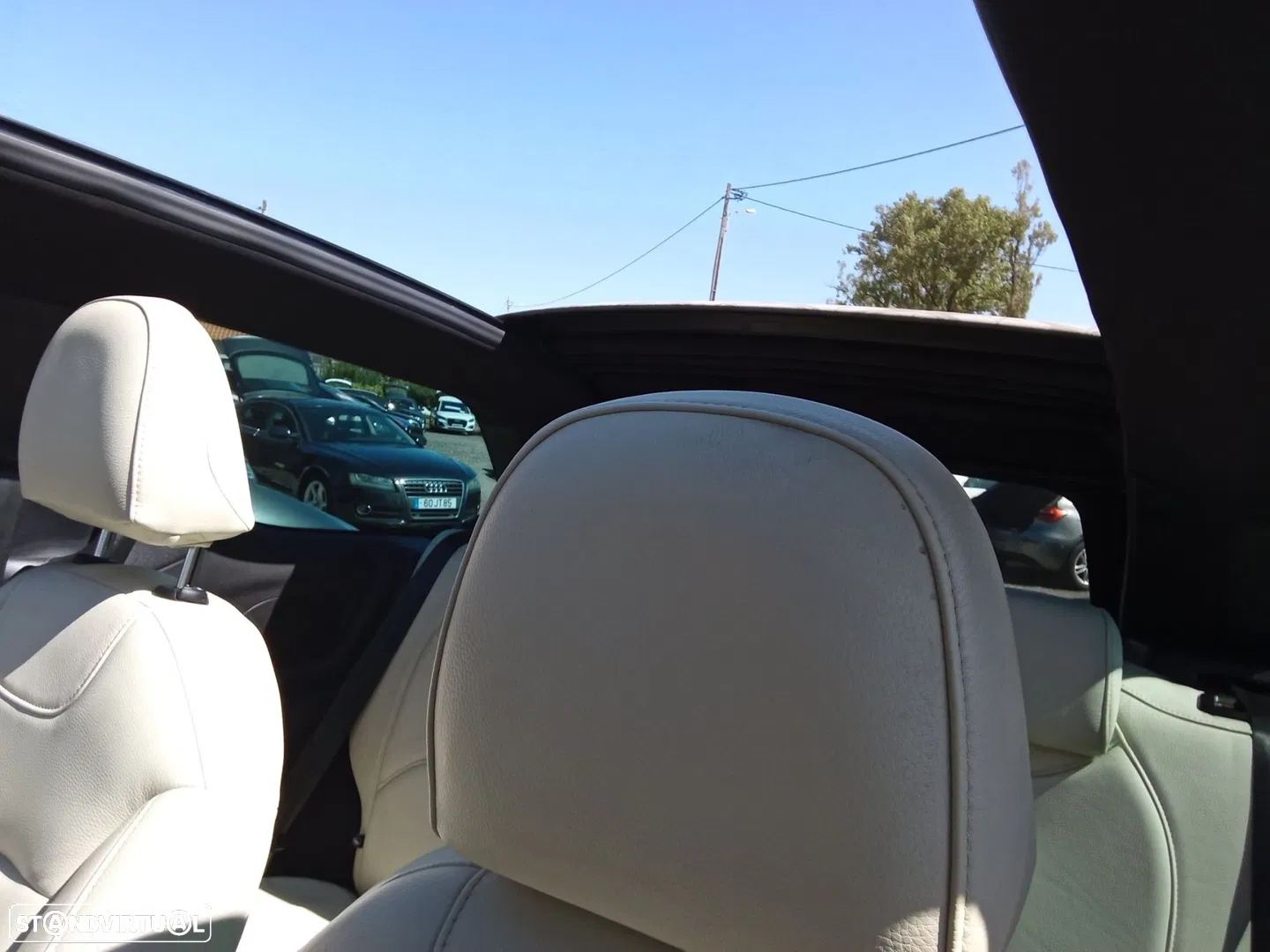 2013 DS DS3 Cabrio Pure Tech 82 Chic, photograph 4