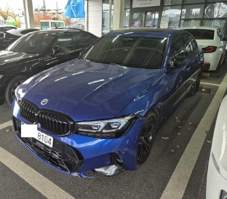 2023 BMW 320i, photograph 2