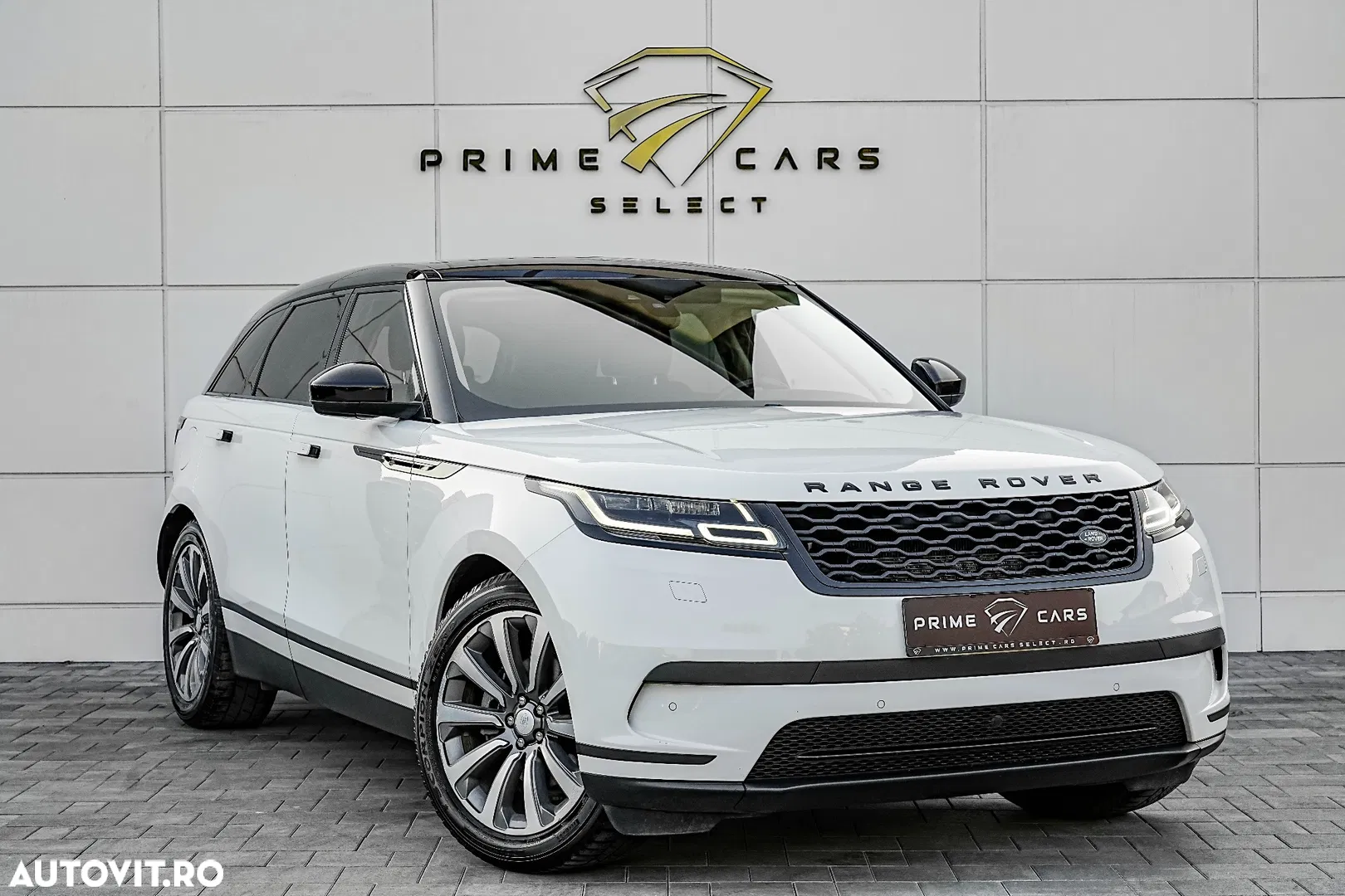 2018 Land Rover Range Rover Velar 2.0 R-Dynamic SE, photograph 2