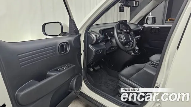 Hyundai Casper Van — photo 1 of 33