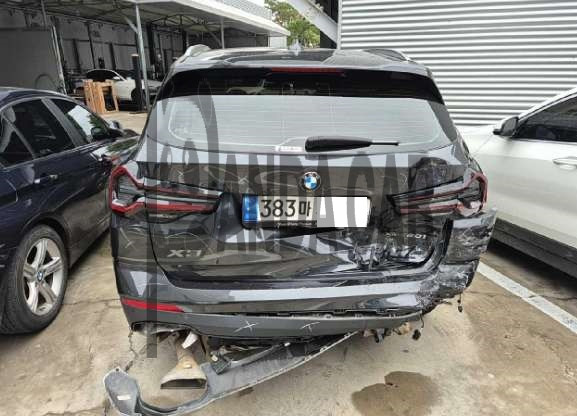 2022 BMW X3 xDrive20i, photograph 1