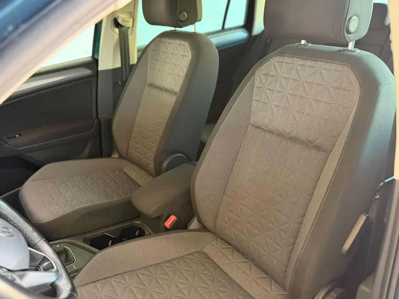 2021 Volkswagen Tiguan 1.4 tsi eh Life dsg, photograph 10