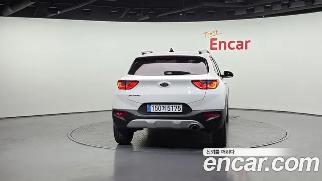 2019 Kia Stonic Diesel 1.6, photograph 3