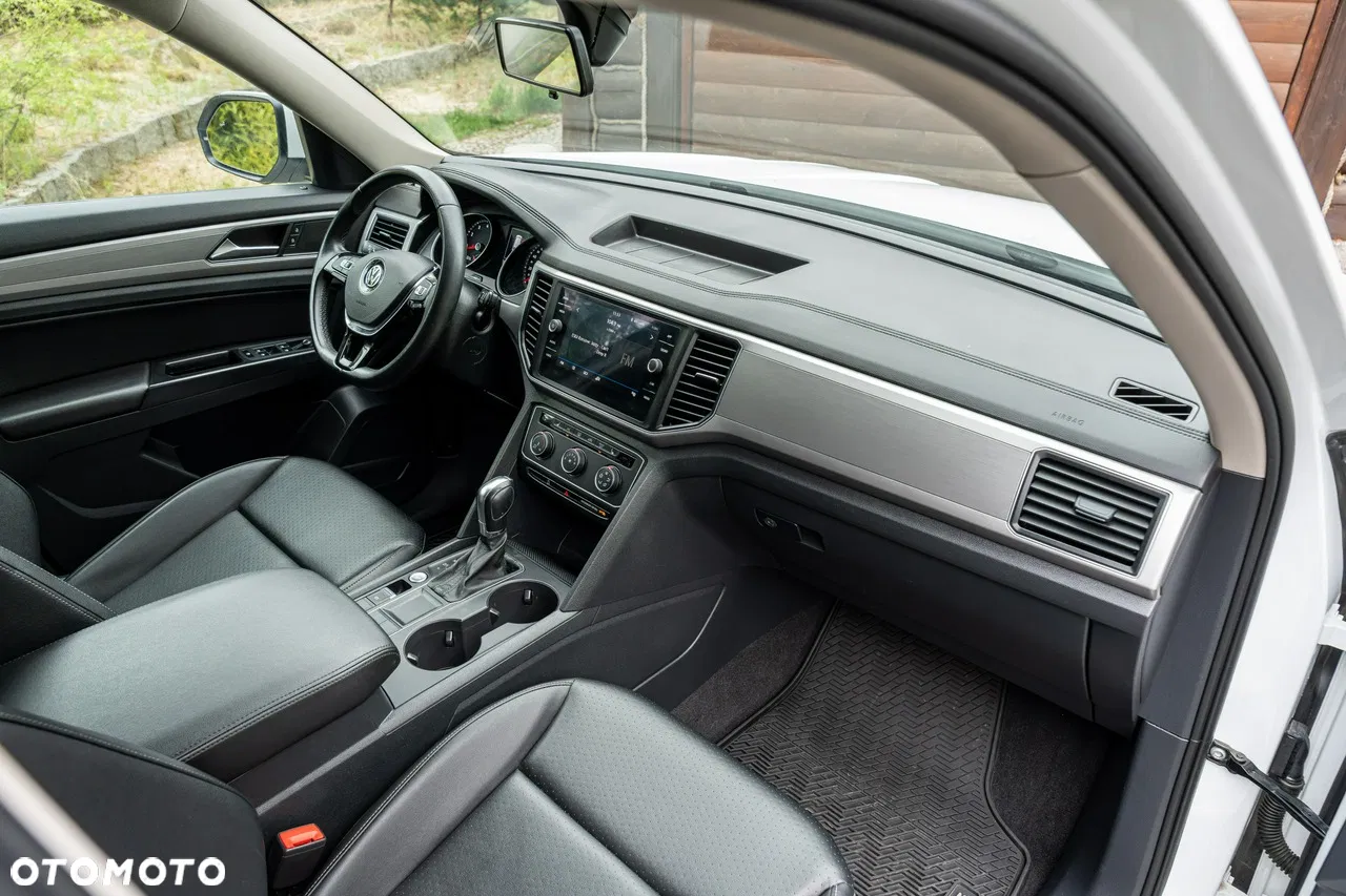 2018 Volkswagen Atlas, photograph 12