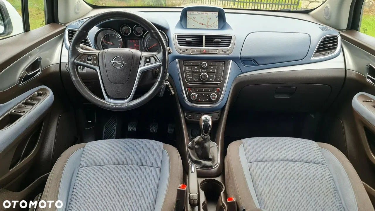 2012 Opel Mokka, photograph 5
