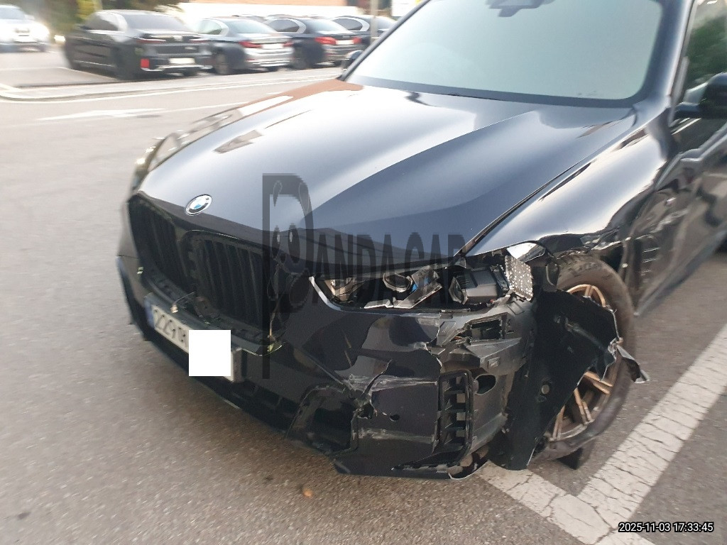 2024 BMW X5 xDrive30d, photograph 1