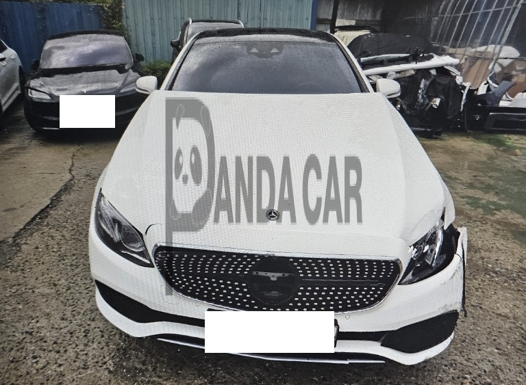 2018 Mercedes-Benz E220 d, photograph 1