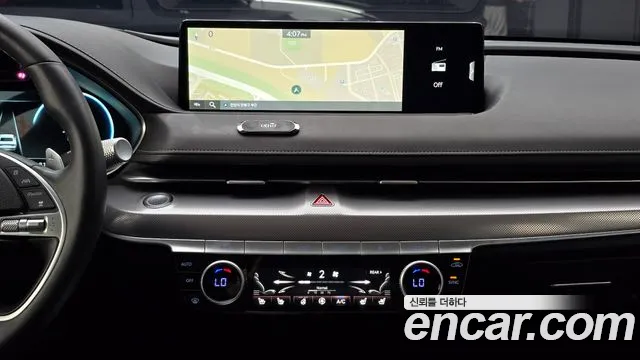 Genesis G80 Gasoline 2.5 Turbo 2WD — photo 1 of 36