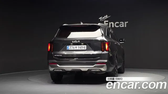 2023 Kia Sorento Gasoline 2.5T 2WD, photograph 2