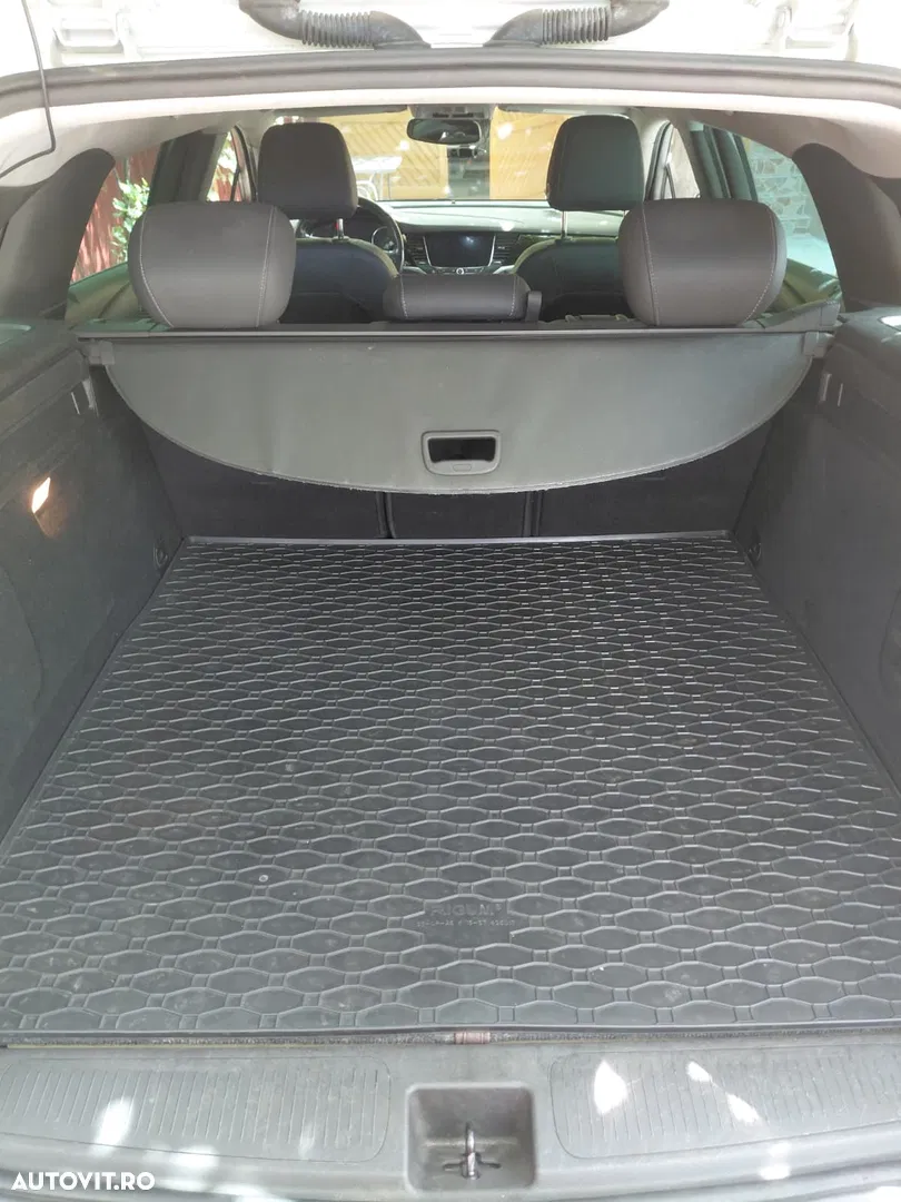 2022 Opel Astra 1.5 Start/Stop Aut. Elegance, photograph 6