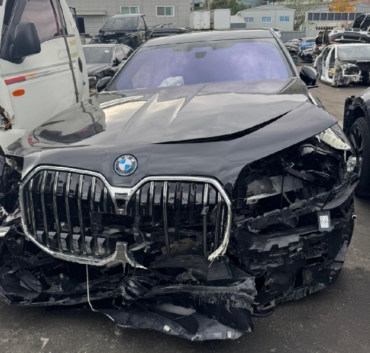 2024 BMW i7 eDrive50 2024 model, photograph 4
