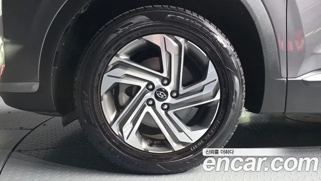 2022 Hyundai Santafe Diesel 2.2 4WD, photograph 12