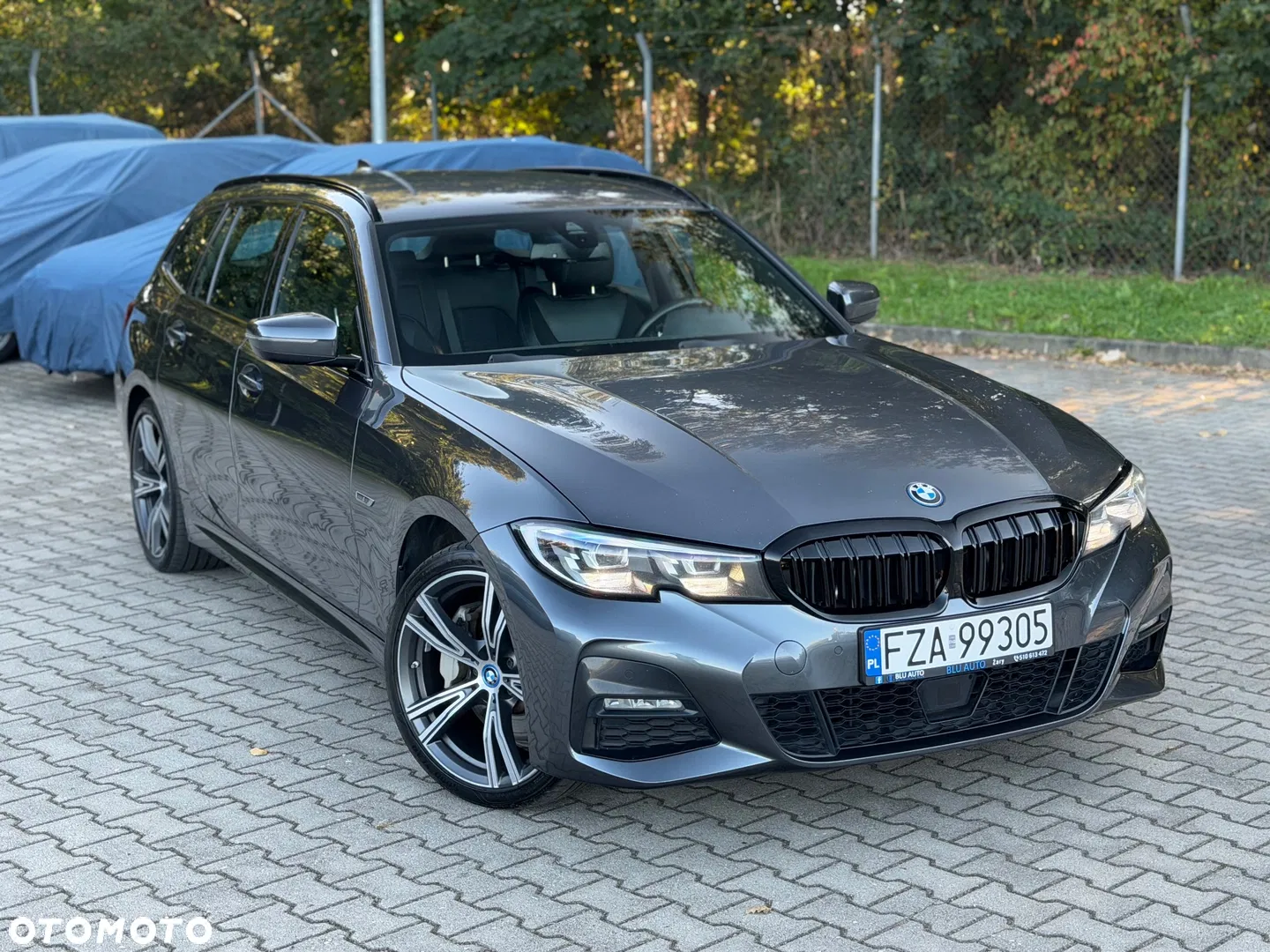 2022 BMW Seria 3 330e xDrive M Sport, photograph 3