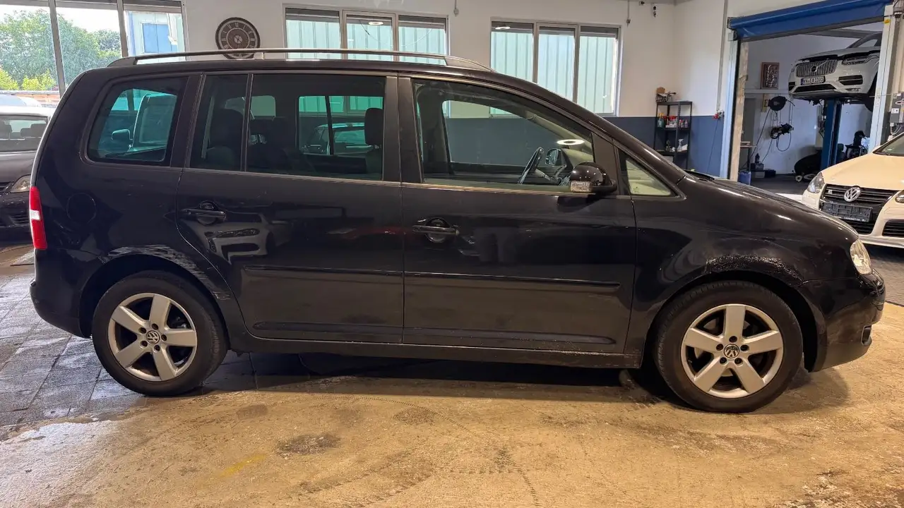 2006 Volkswagen Touran Highline 7 sitze HU/AU 10/2018, photograph 8