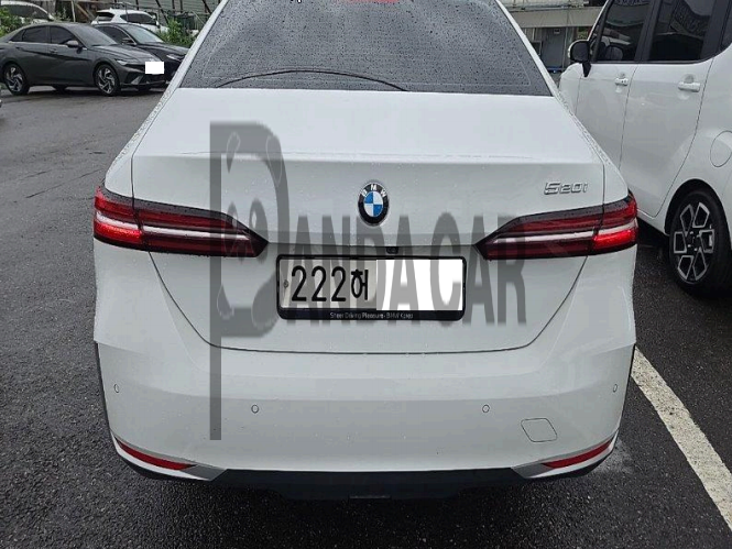 2024 BMW 520i, photograph 1