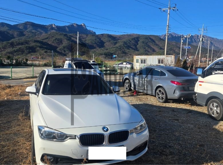 2017 BMW 320d, photograph 4