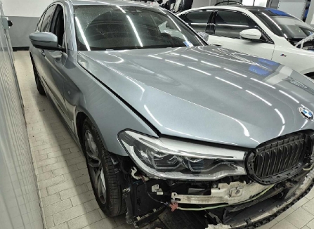 2020 BMW 520d M Sport Package, photograph 4