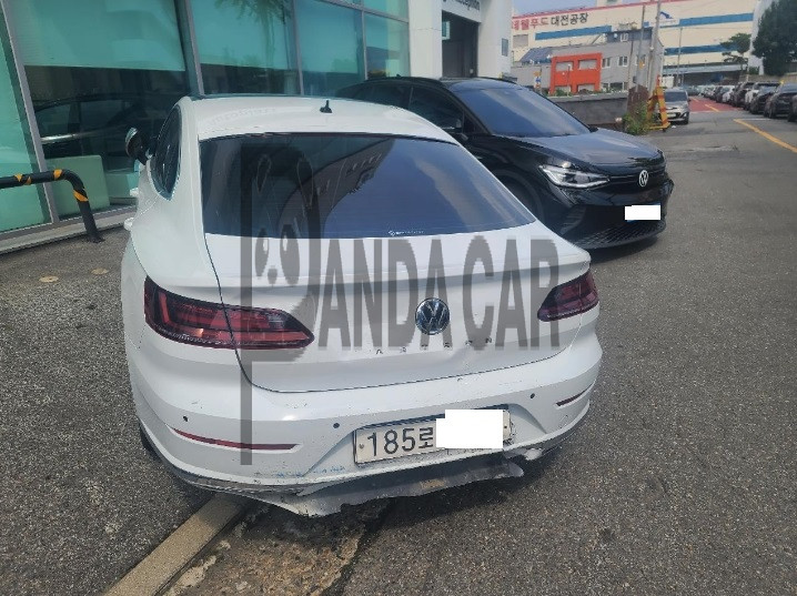 2019 Volkswagen Arteon 2.0 TDI, photograph 2