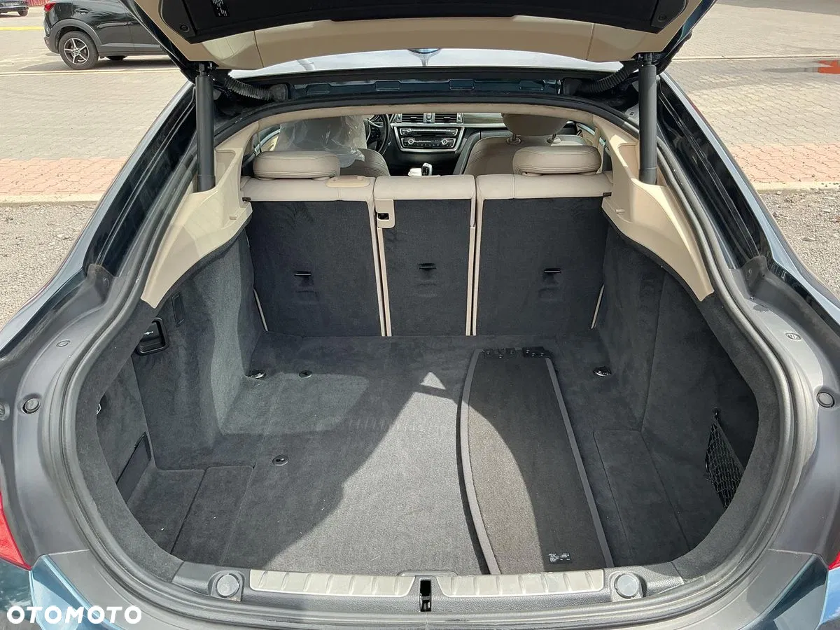 2016 BMW Seria 4 418d Luxury Line, photograph 10