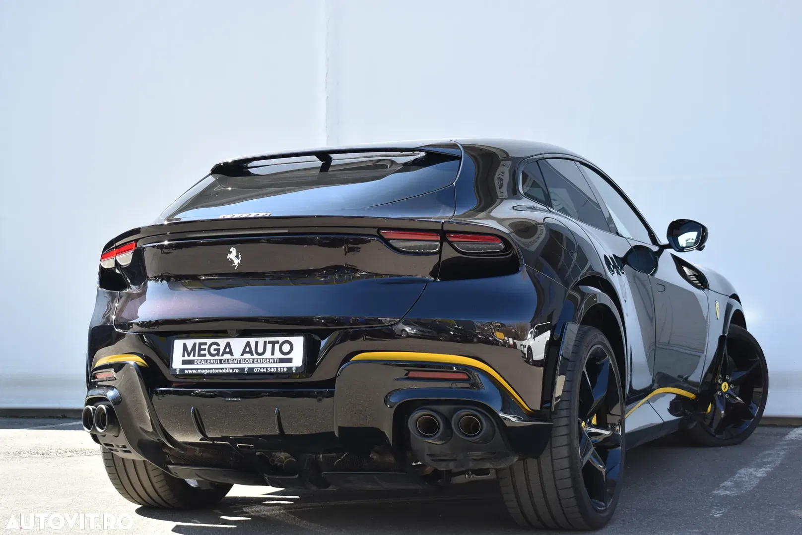 2025 Ferrari Purosangue, photograph 8