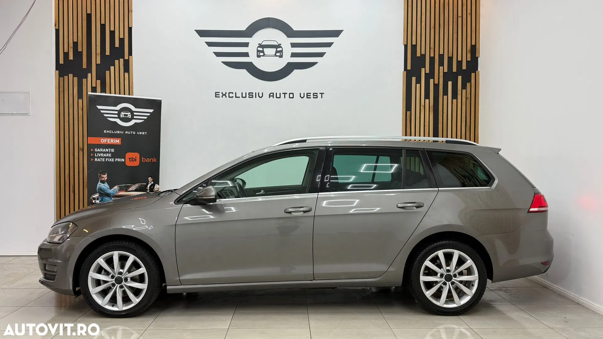 2014 Volkswagen Golf, photograph 10