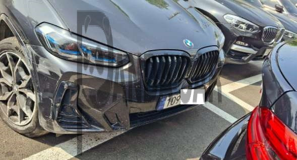 2023 BMW X3 xDrive20i, photograph 2