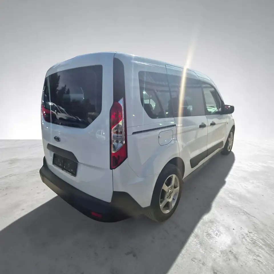 2019 Ford Tourneo Connect Trend 1,5 TDCi L1, photograph 4