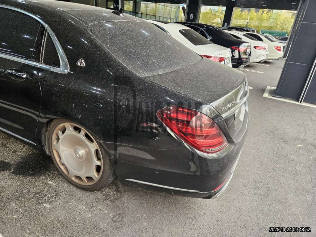 2020 Mercedes-Maybach S650, photograph 1