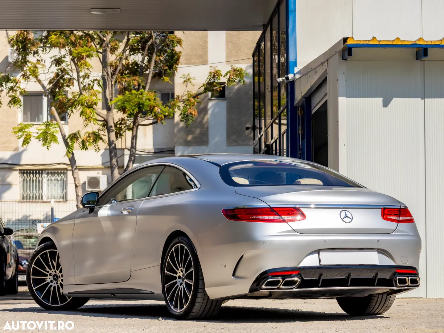 2016 Mercedes-Benz S 400 4MATIC Aut, photograph 4
