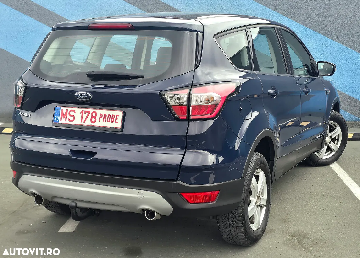 2017 Ford Kuga 2.0 TDCi 4x4 Aut. Trend, photograph 4