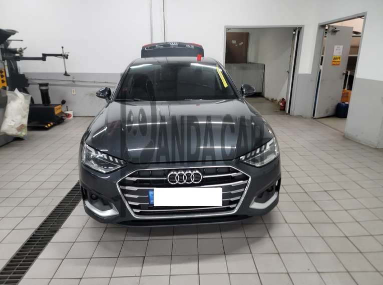 2021 Audi A4 40 TFSI, photograph 1