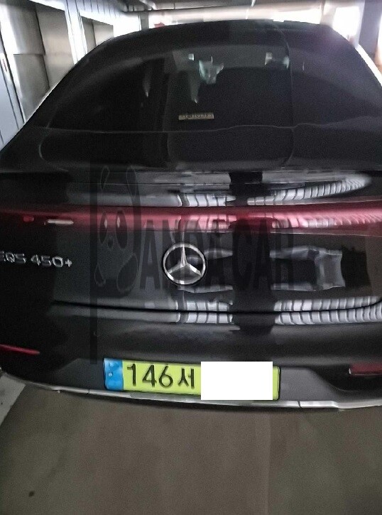 2023 Mercedes-Benz EQS450 +, photograph 3