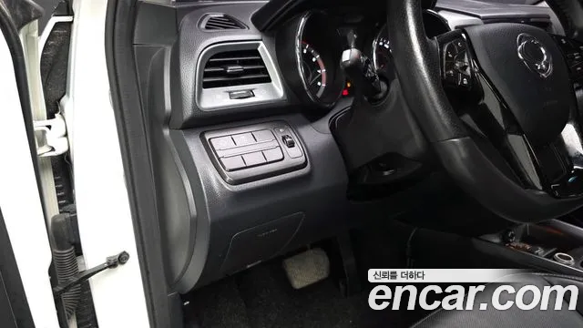 2018 KG_Mobility_Ssangyong TIBOLI Gear Edition 2WD, photograph 7