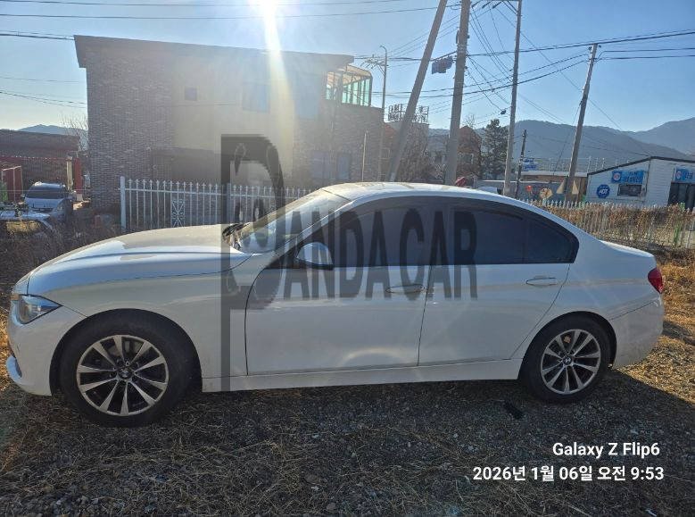 2017 BMW 320d, photograph 3