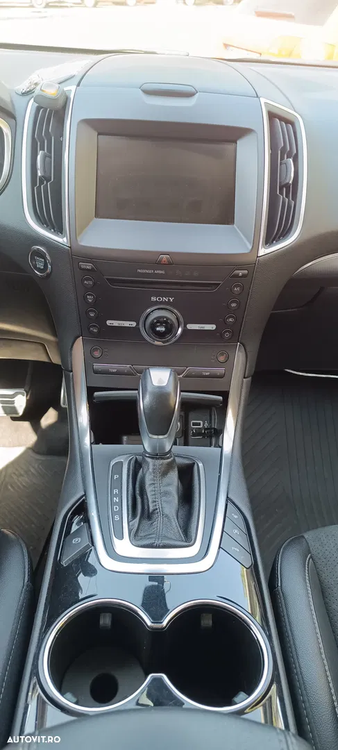 2016 Ford S-Max 2.0 TDCi Powershift AWD ST-Line, photograph 9