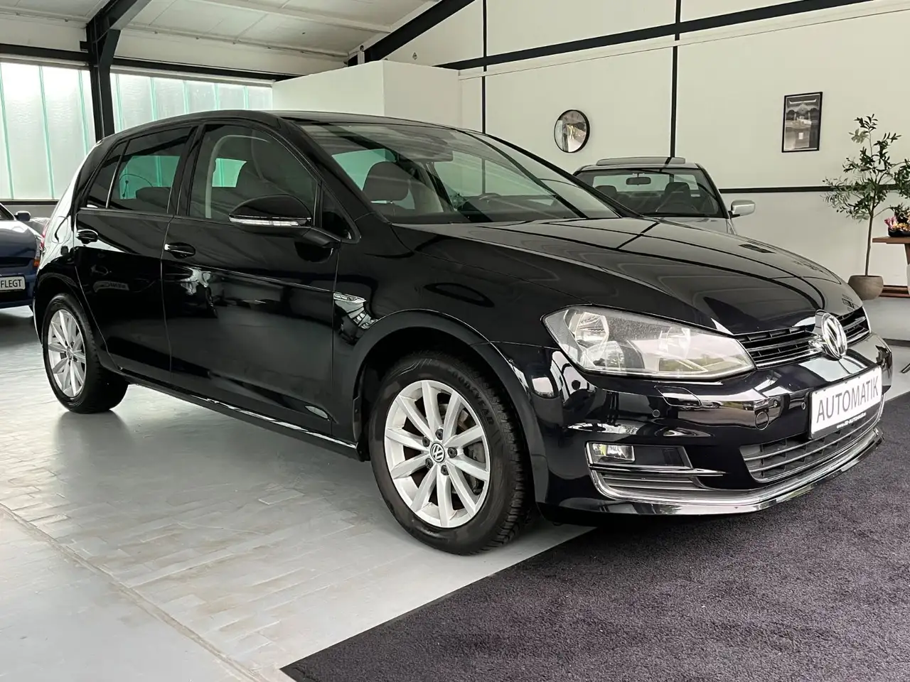 2015 Volkswagen Golf VII Lim. Lounge BMT 72.000KM PDC SZH KLIMA, photograph 3