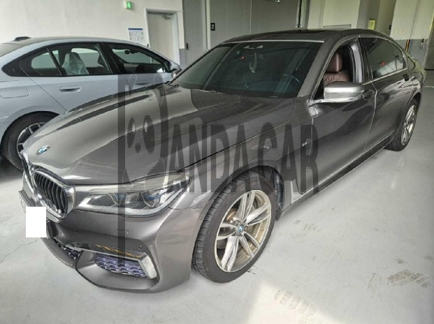 2017 BMW 740Ld xDrive, photograph 2
