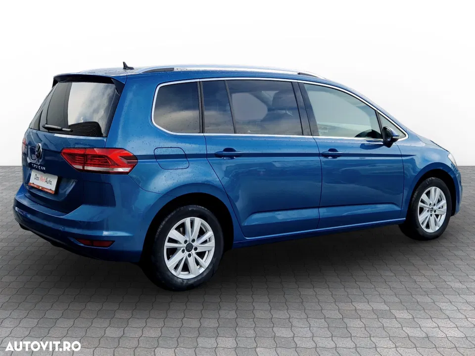 2022 Volkswagen Touran 1.5 TSI DSG Highline, photograph 7
