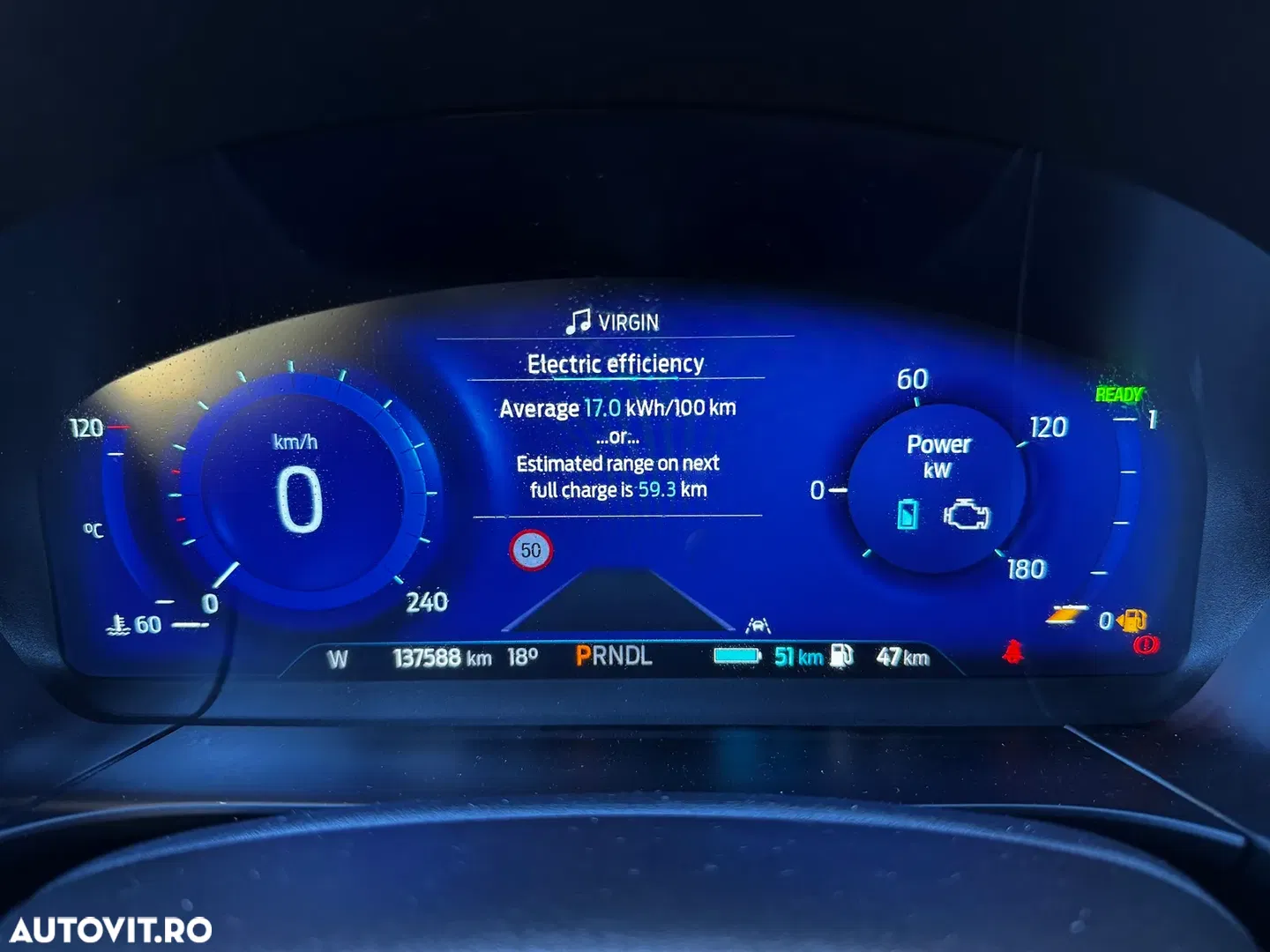 2022 Ford Kuga 2.5 Duratec PHEV ST-LINE, photograph 9