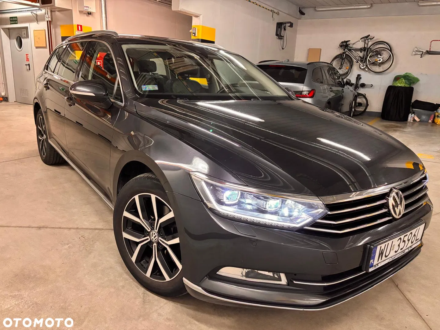 2018 Volkswagen Passat Variant 1.4 TSI BMT ACT Highline DSG, photograph 3