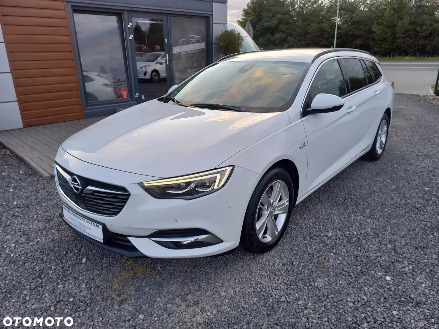 2018 Opel Insignia 2.0 CDTI automatik Business Edition, photograph 1