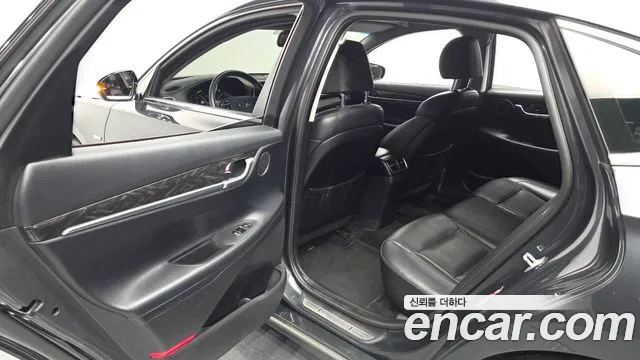 2017 Hyundai Grandeur Premium, photograph 9