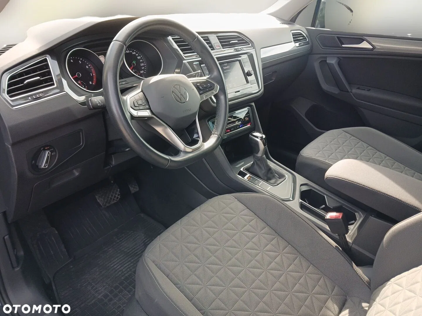 2022 Volkswagen Tiguan 1.5 TSI EVO Life DSG, photograph 10