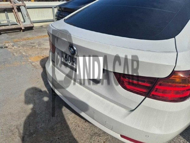 2016 BMW 320d xDrive Gran Turismo, photograph 6